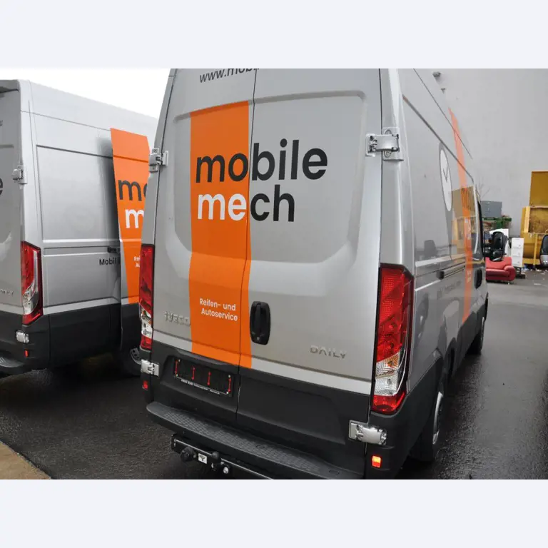 Machines, tools, merchandise / workshop equipment of the automobile sector / <br>tyre service-4