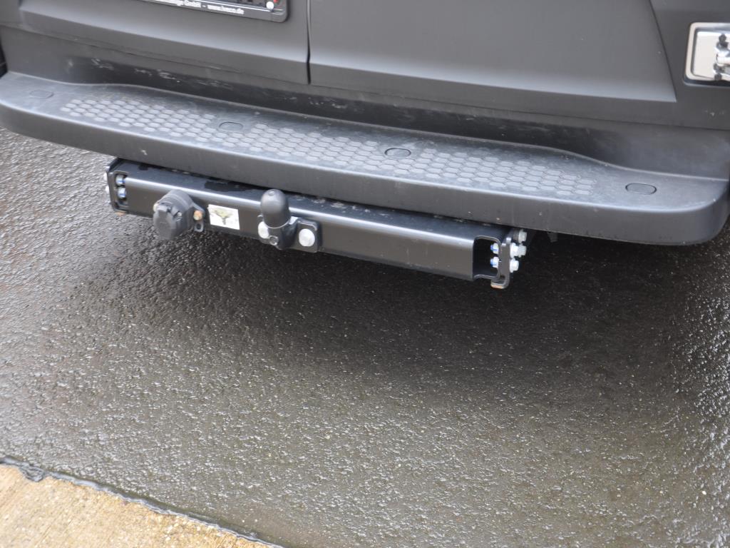 Machines, tools, merchandise / workshop equipment of the automobile sector / <br>tyre service-5