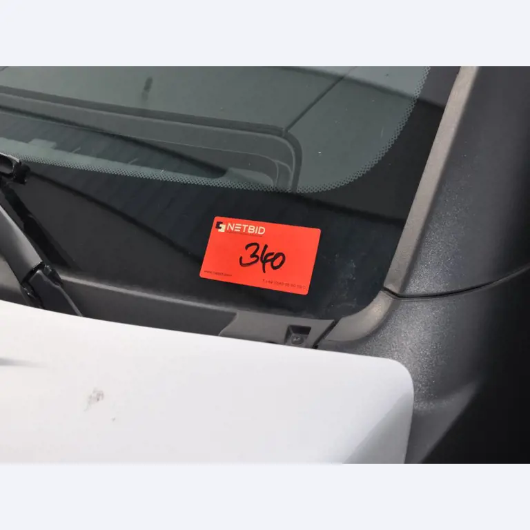 Machines, tools, merchandise / workshop equipment of the automobile sector / <br>tyre service-10