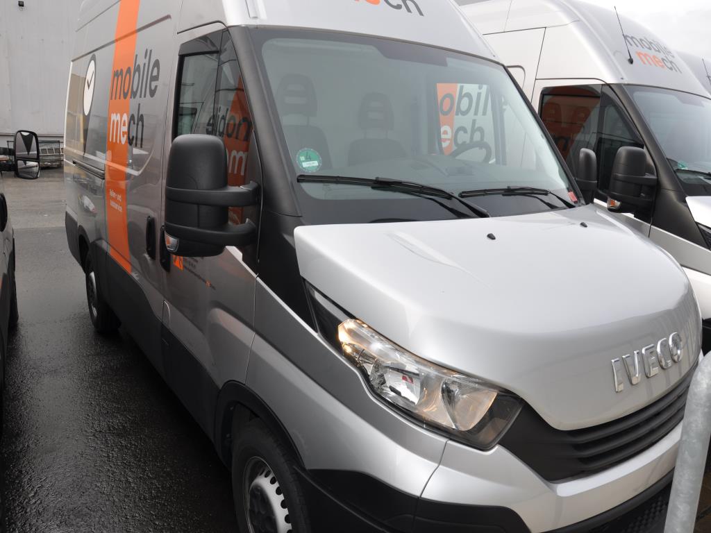 Machines, tools, merchandise / workshop equipment of the automobile sector / <br>tyre service-3