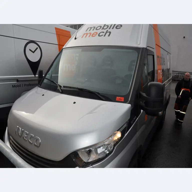 Machines, tools, merchandise / workshop equipment of the automobile sector / <br>tyre service-4