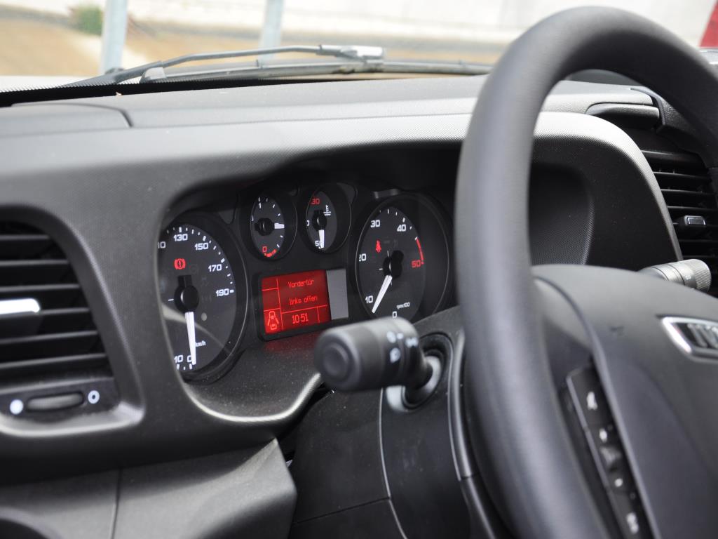 Machines, tools, merchandise / workshop equipment of the automobile sector / <br>tyre service-6