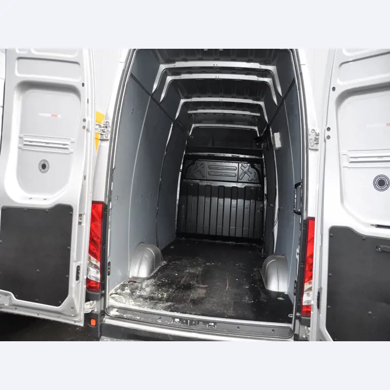 Machines, tools, merchandise / workshop equipment of the automobile sector / <br>tyre service-8