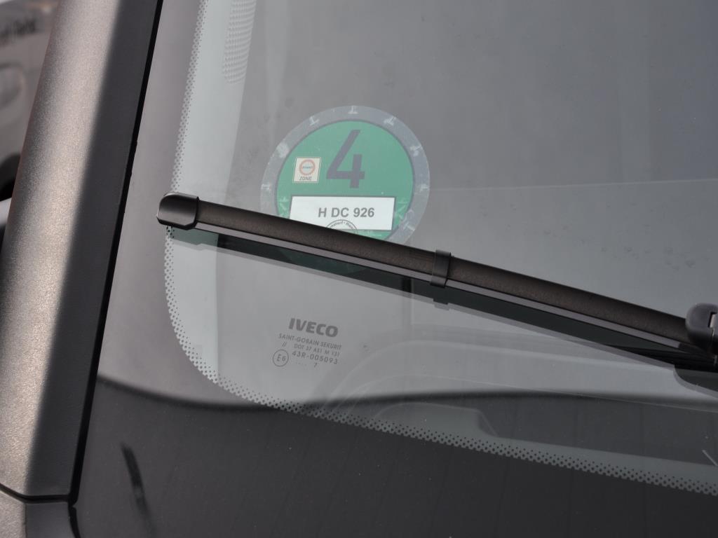 Machines, tools, merchandise / workshop equipment of the automobile sector / <br>tyre service-2