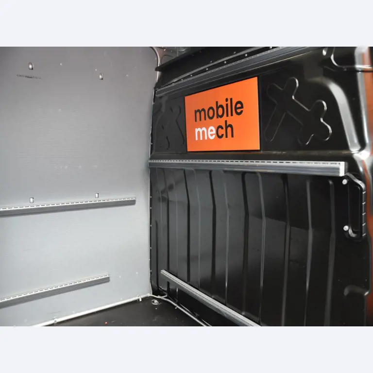 Machines, tools, merchandise / workshop equipment of the automobile sector / <br>tyre service-6