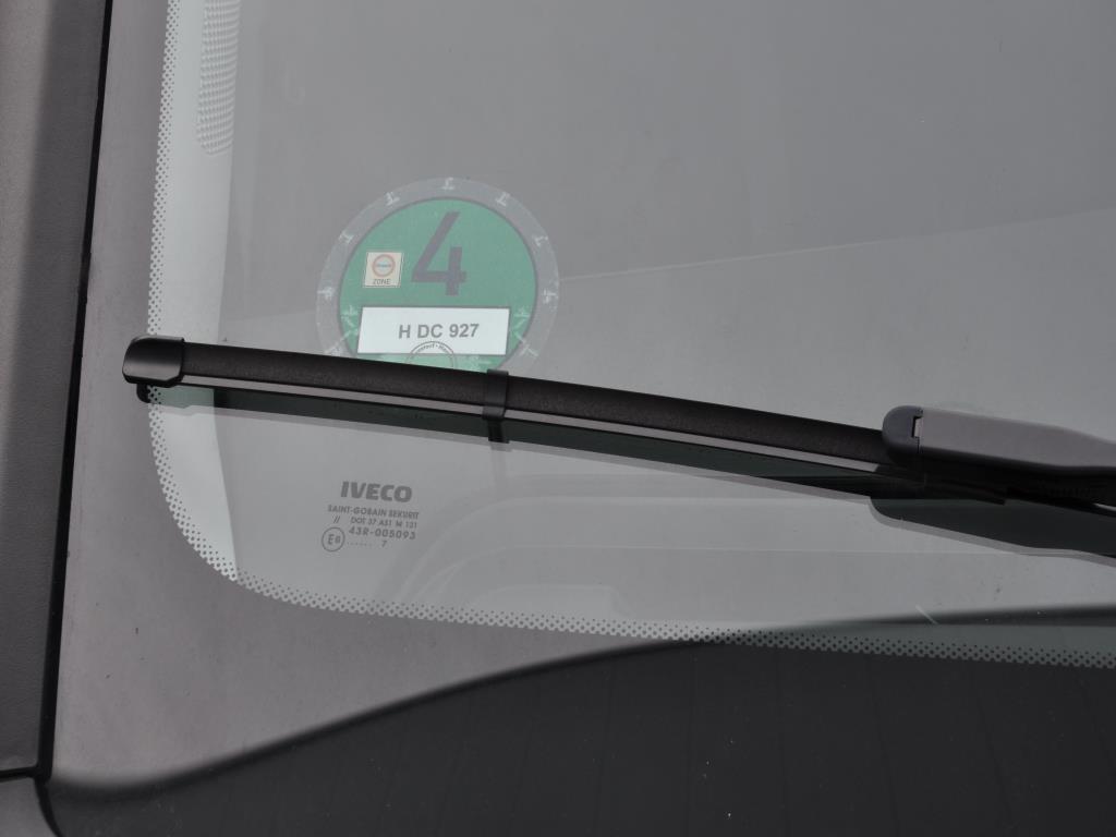 Machines, tools, merchandise / workshop equipment of the automobile sector / <br>tyre service-2