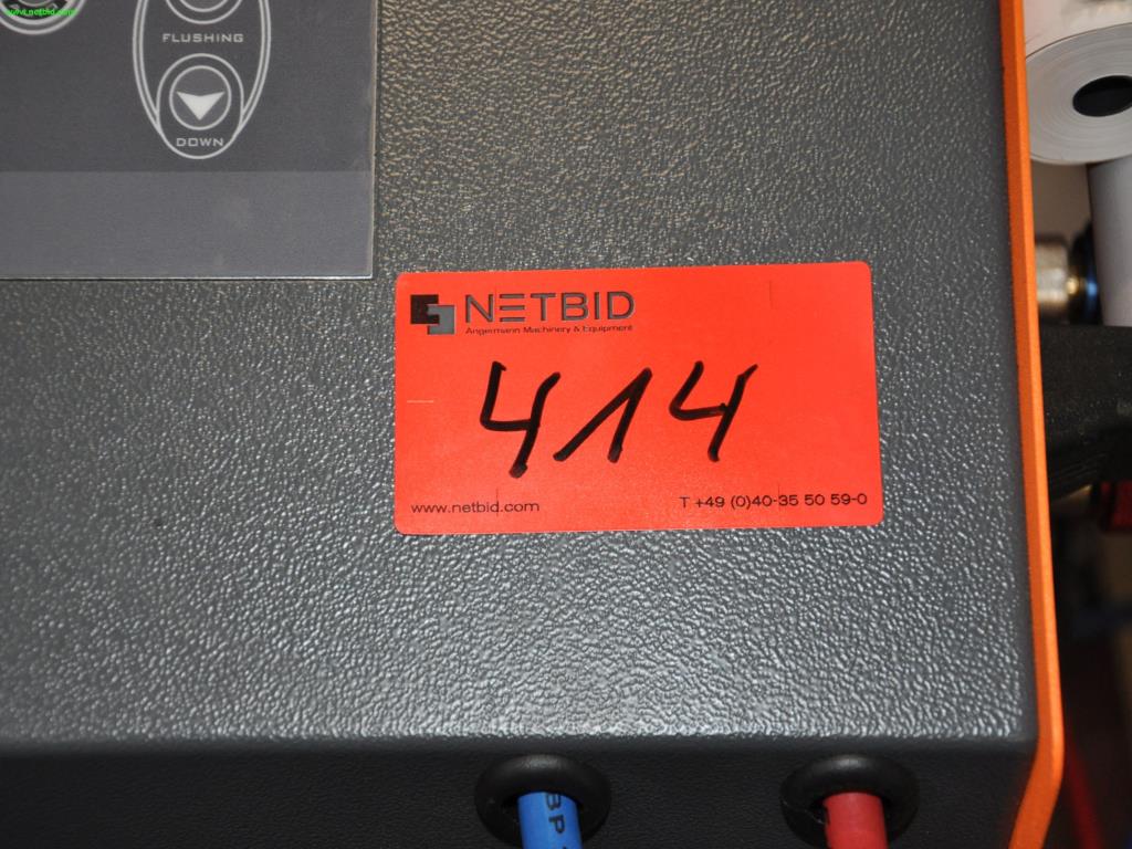 Machines, outils, produits commerciaux / équipement d'atelier de l'environnement<br> Artisanat automobile / service de pneus-2