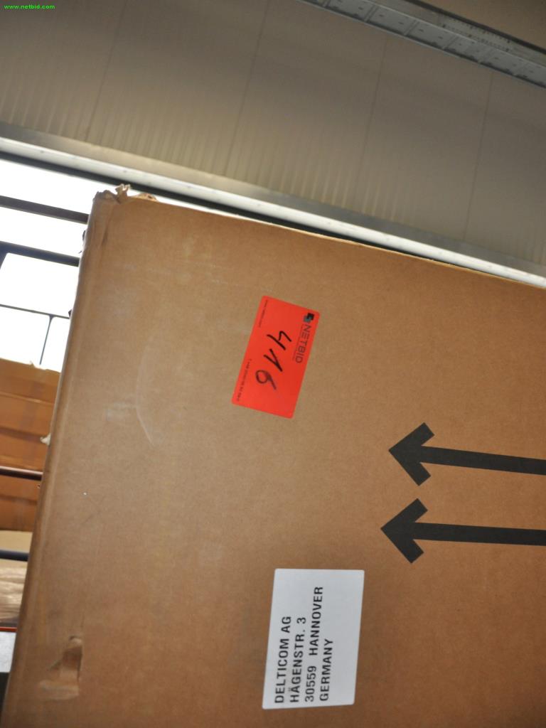 Machines, outils, produits commerciaux / équipement d'atelier de l'environnement<br> Artisanat automobile / service de pneus-2