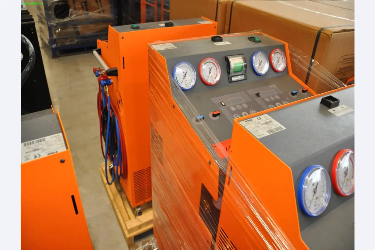 Máquinas, ferramentas, mercadorias / equipamento de oficina do ambiente<br> Comércio automóvel / serviço de pneus-4