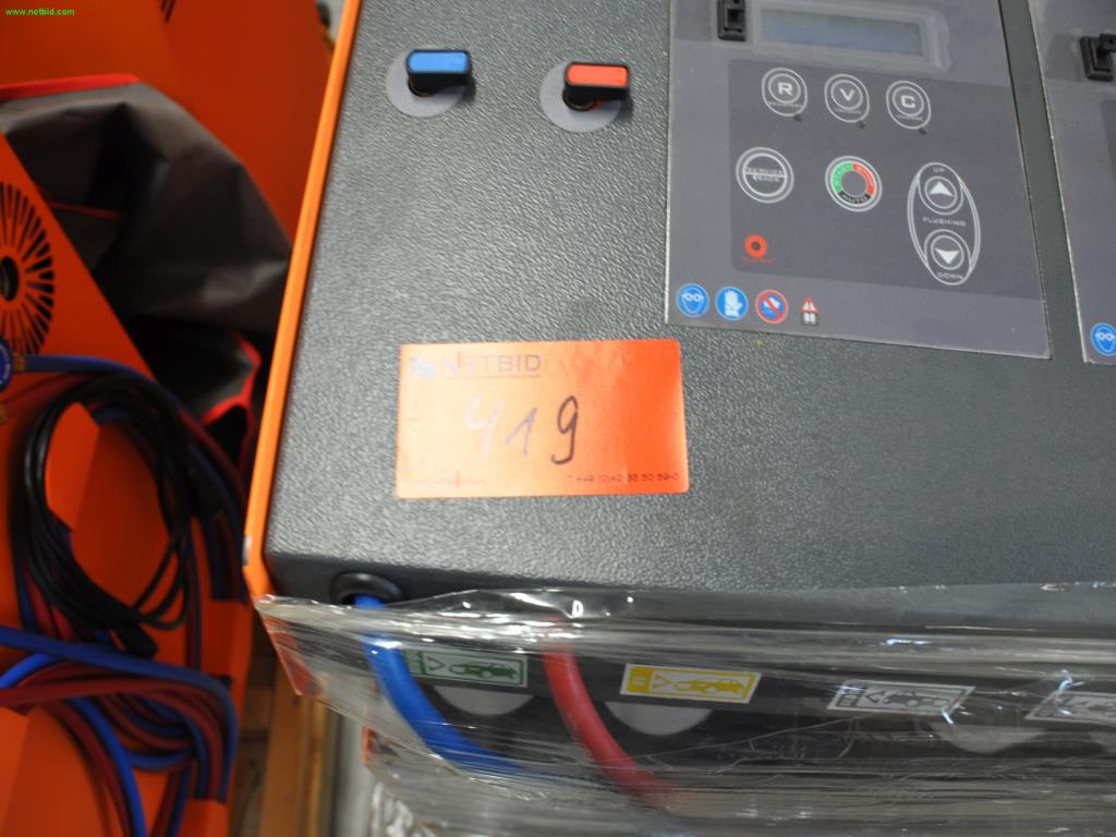 Machines, outils, produits commerciaux / équipement d'atelier de l'environnement<br> Artisanat automobile / service de pneus-2