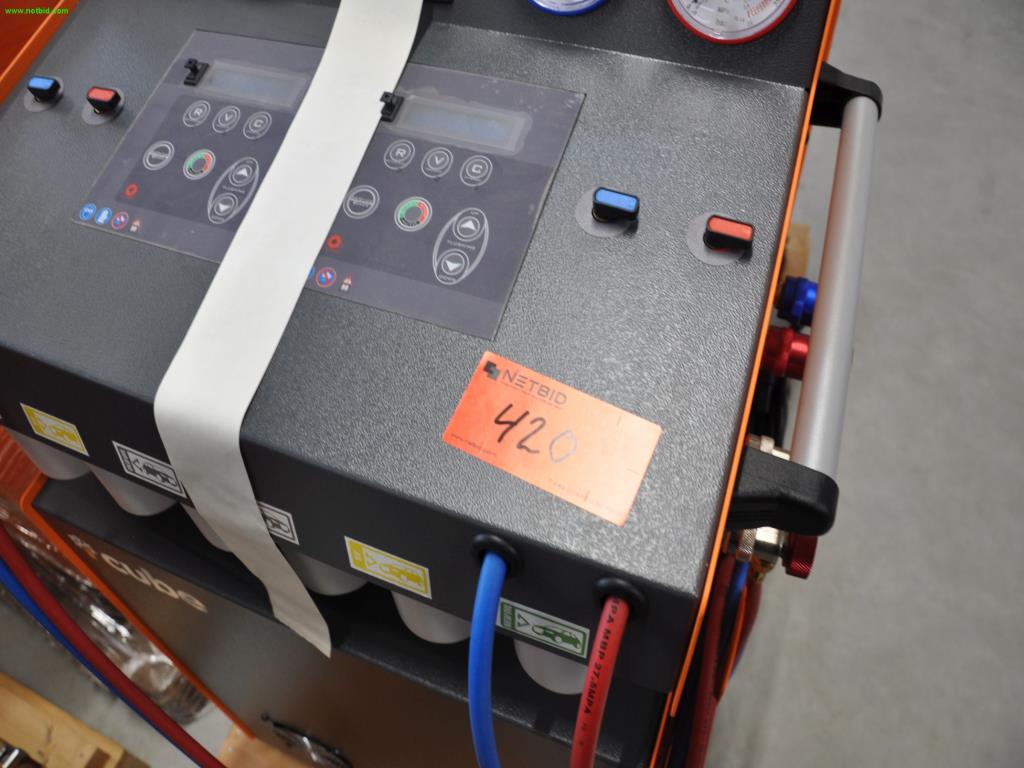 Maschinen, Werkzeuge, Handelsware / Werkstattausrüstung aus dem Umfeld<br> KFZ-Handwerk / Reifendienst-2