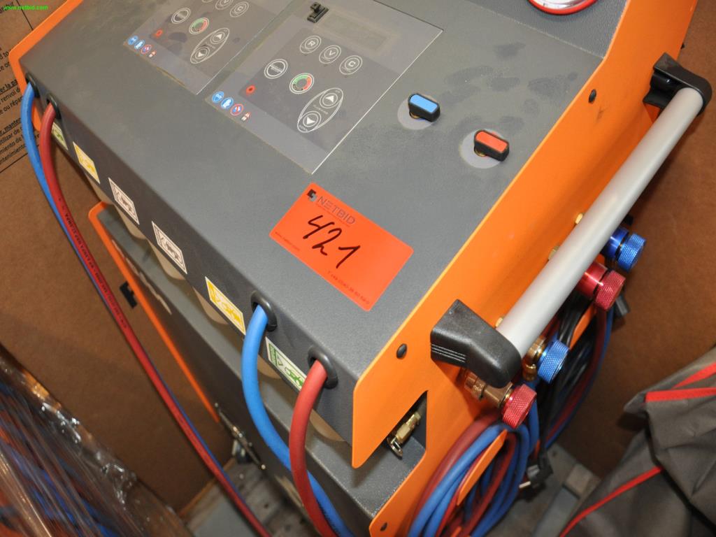 Machines, outils, produits commerciaux / équipement d'atelier de l'environnement<br> Artisanat automobile / service de pneus-2