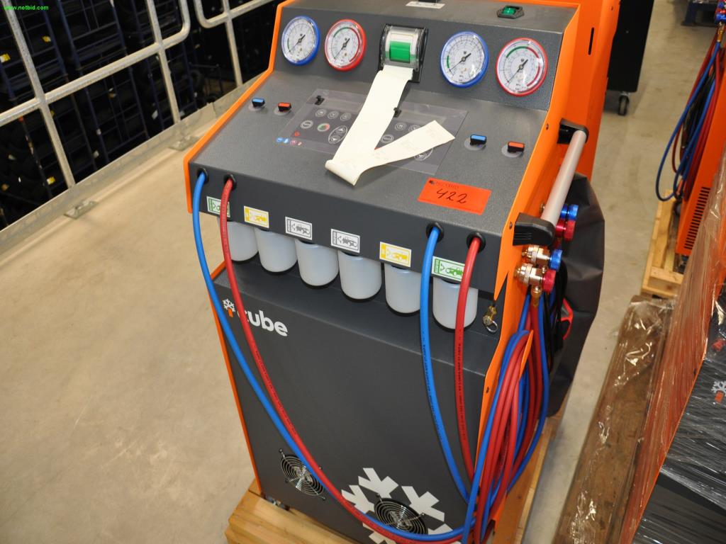 Machines, outils, produits commerciaux / équipement d'atelier de l'environnement<br> Artisanat automobile / service de pneus-4