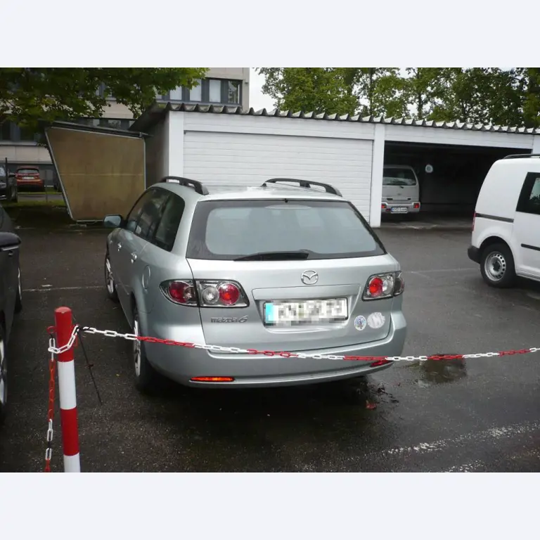 Vehicle fleet of freight forwarder-3