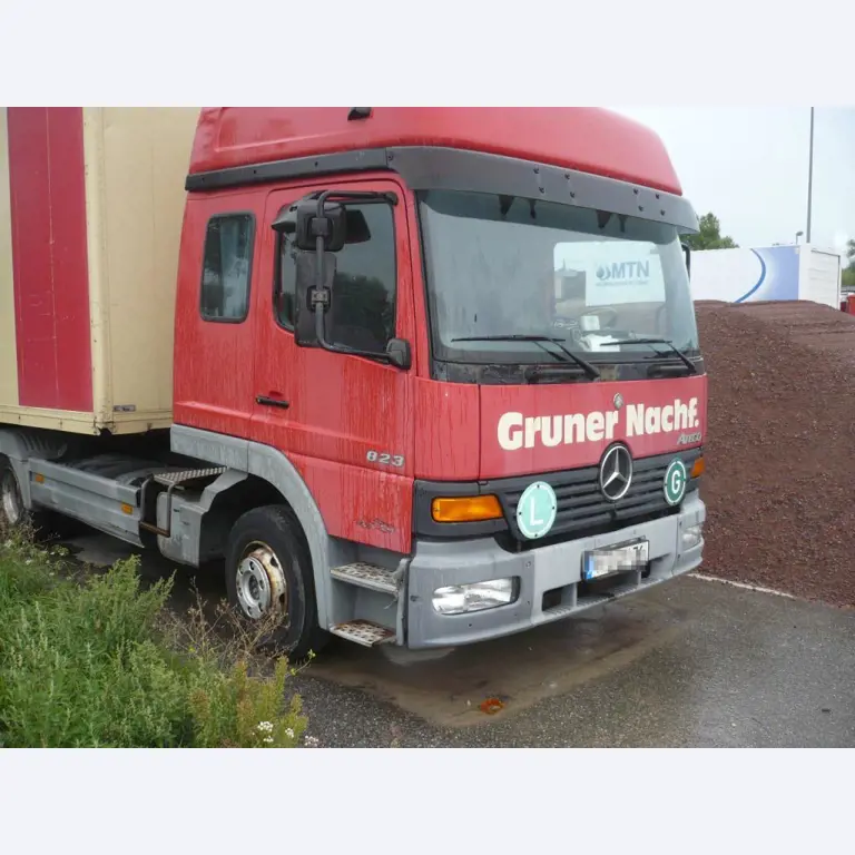 Vehicle fleet of freight forwarder-2