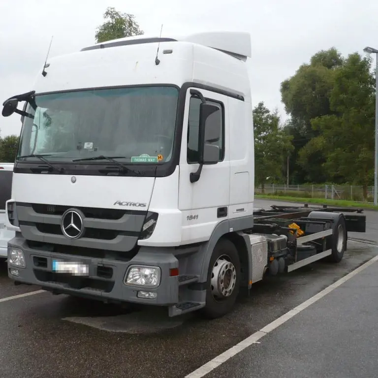 Ciężarówka F.ATL Mercedes-Benz Actros 1841 (930.04)