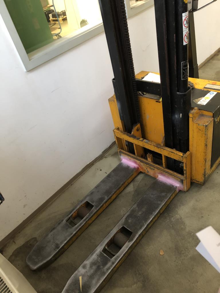 no longer required machinery / equipment from a training workshop-3