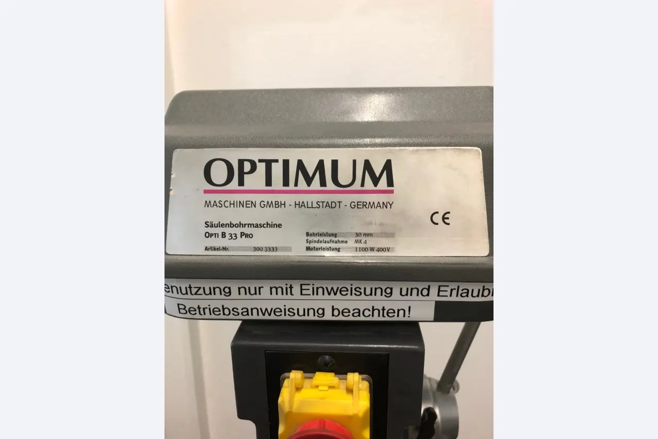 nicht mehr benötigte Maschinen/ Gerätschaften aus einer Lehrwerkstatt -4