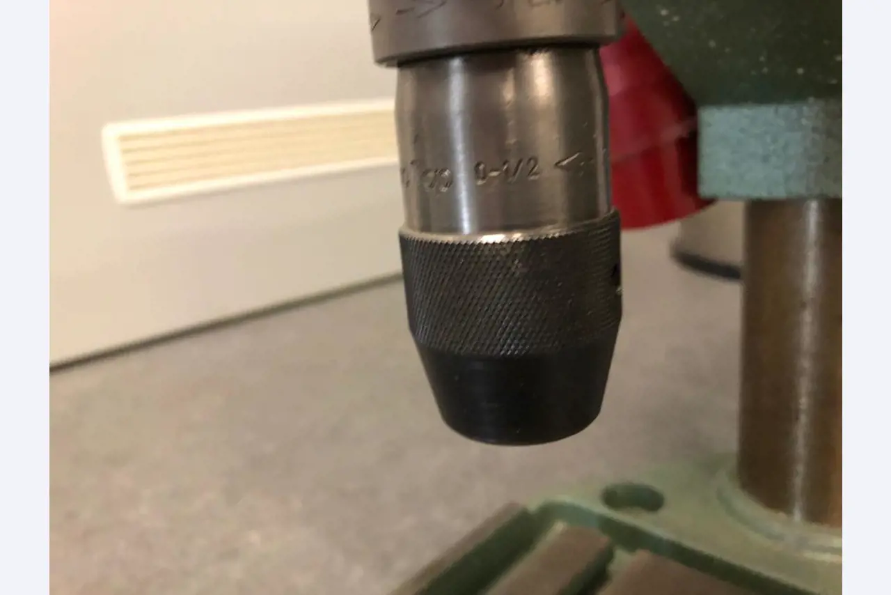 nicht mehr benötigte Maschinen/ Gerätschaften aus einer Lehrwerkstatt -4