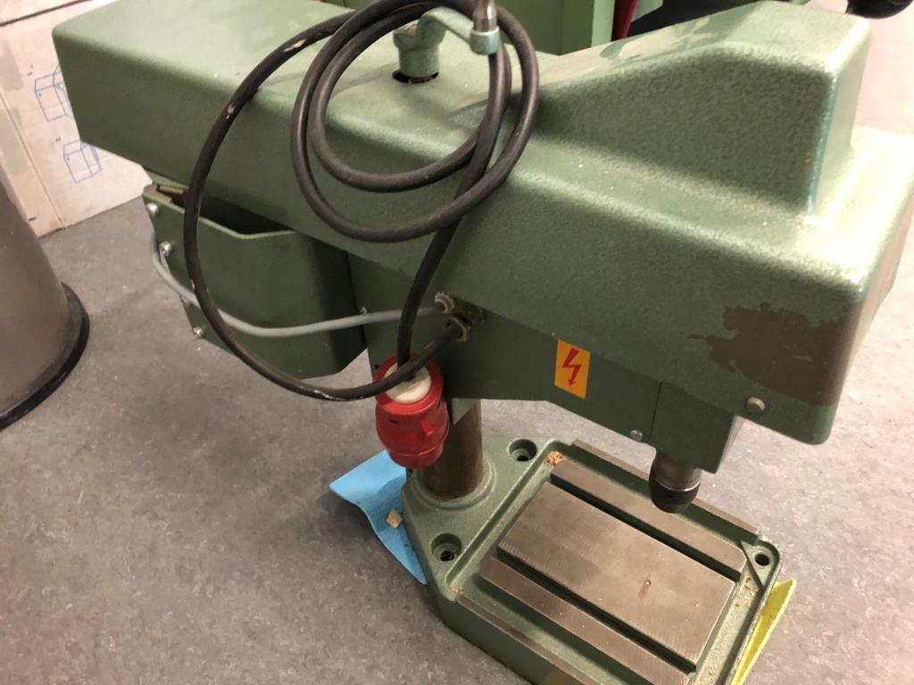 no longer required machinery / equipment from a training workshop-5