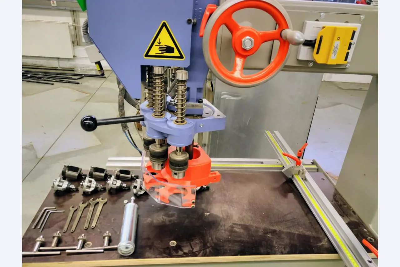 no longer required machinery / equipment from a training workshop-3