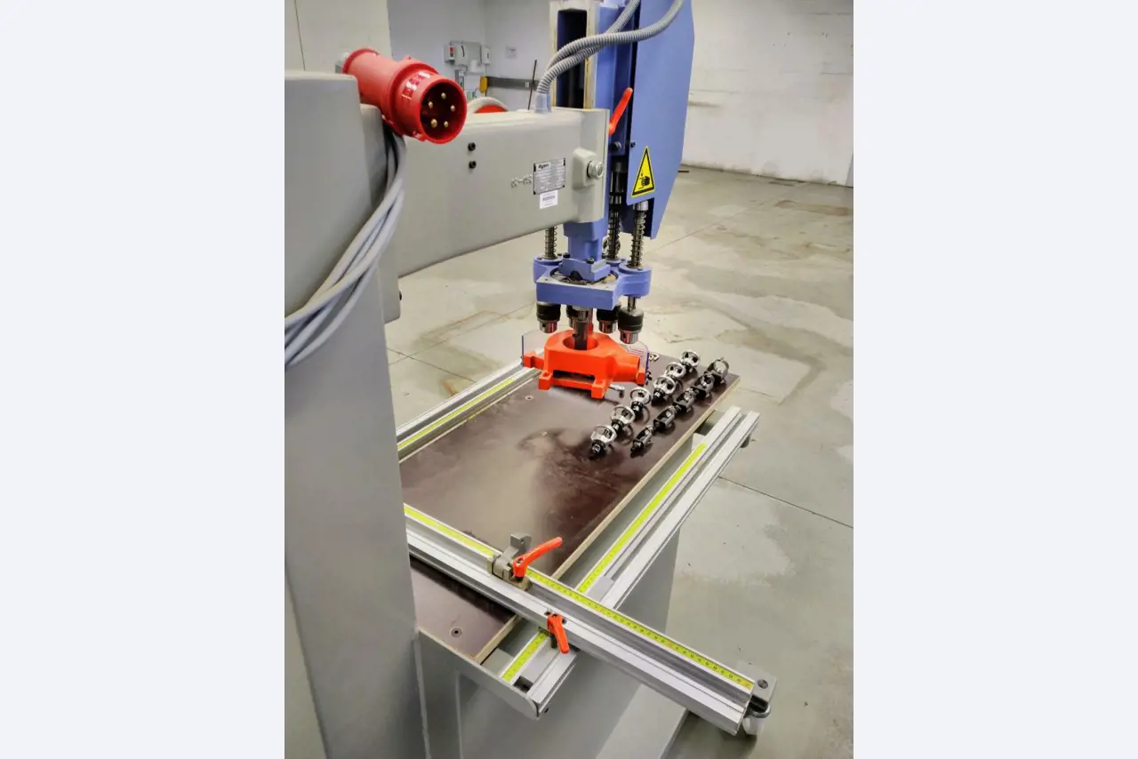 no longer required machinery / equipment from a training workshop-4