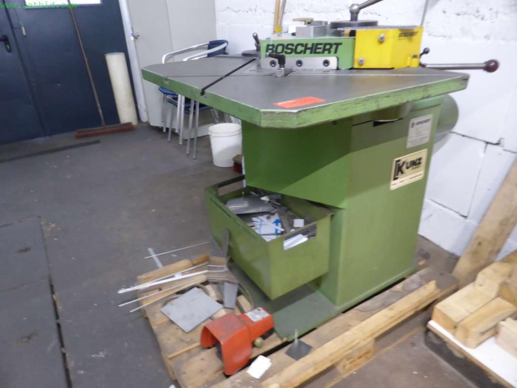 Maschinen und Anlagen aus dem Bereich Metallbearbeitung und Maschinenbau-1