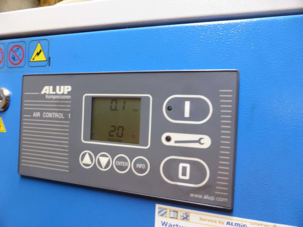 Maschinen und Anlagen aus dem Bereich Metallbearbeitung und Maschinenbau-2