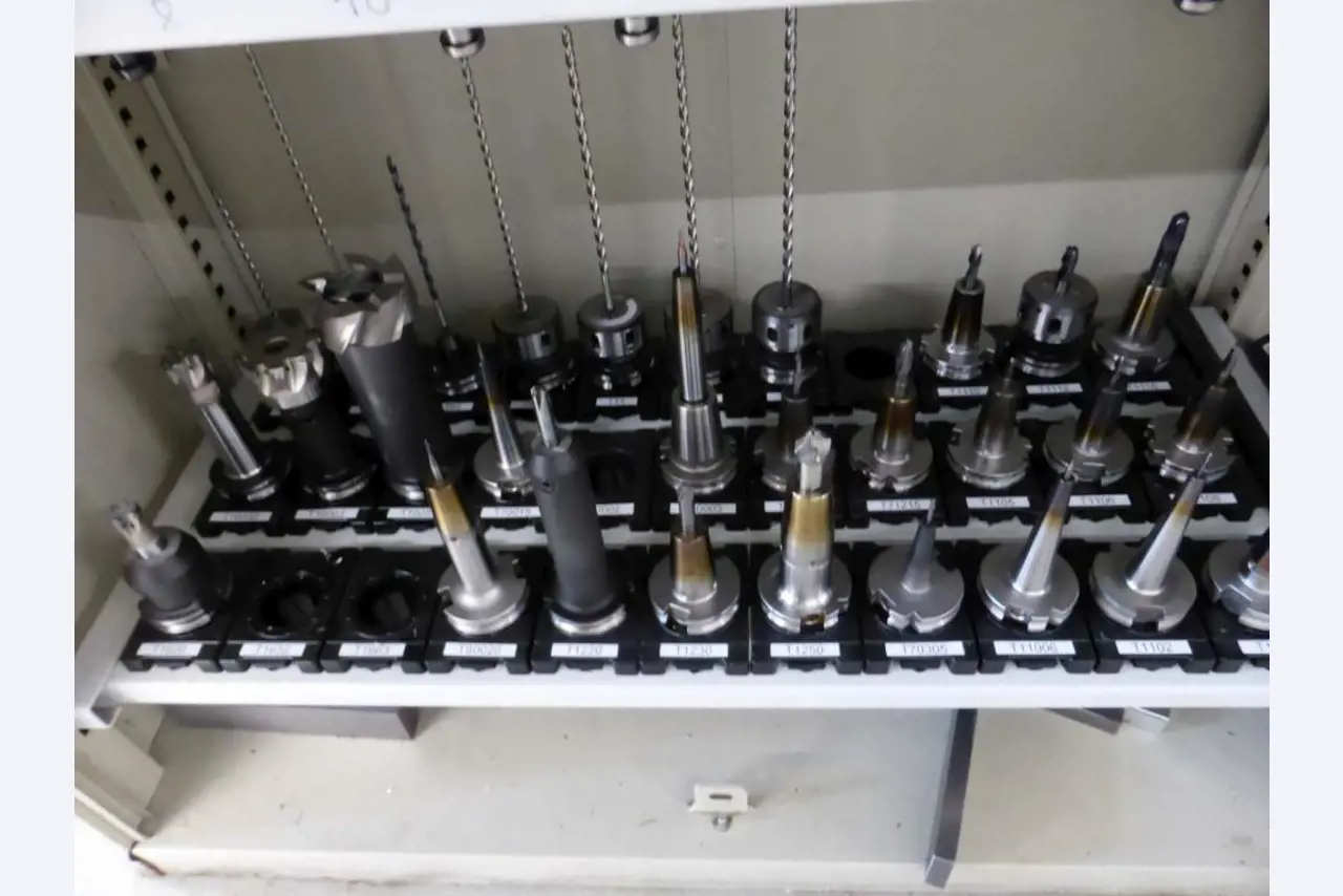 Máquinas e sistemas do sector da metalurgia e da construção mecânica-4