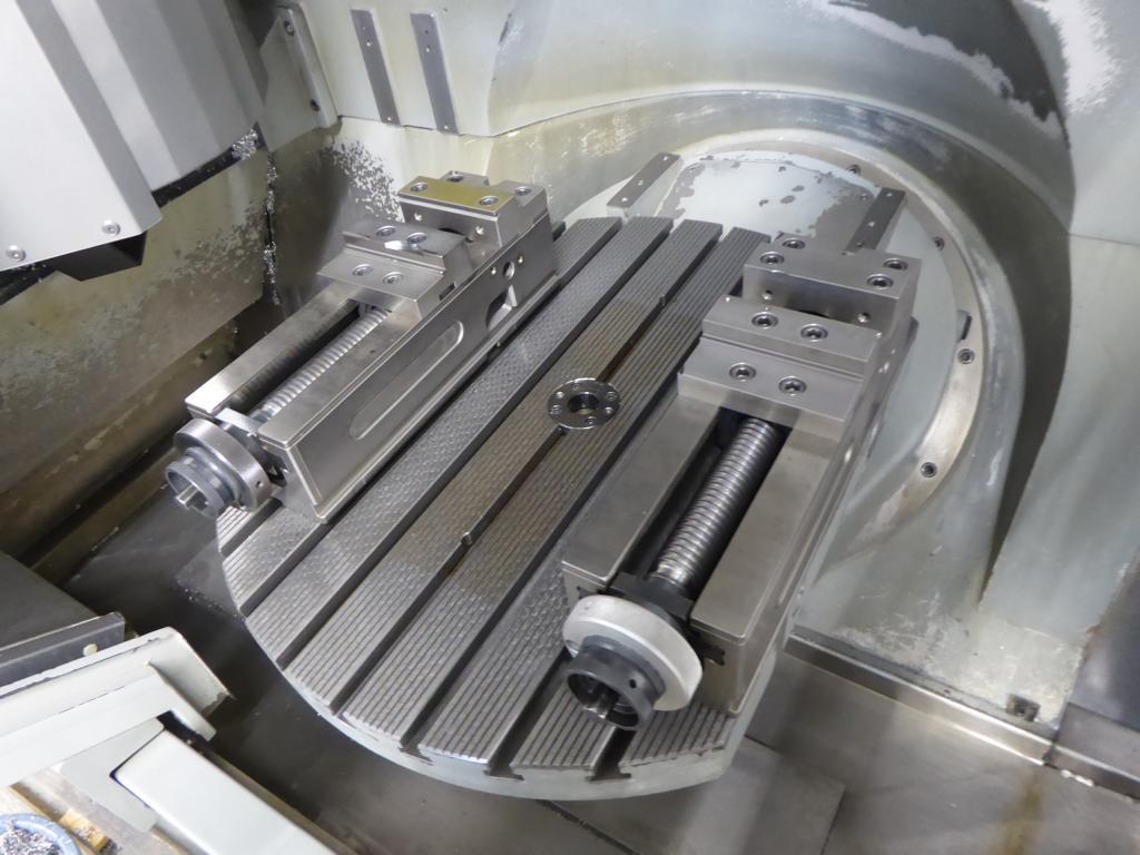 Maschinen und Anlagen aus dem Bereich Metallbearbeitung und Maschinenbau-8