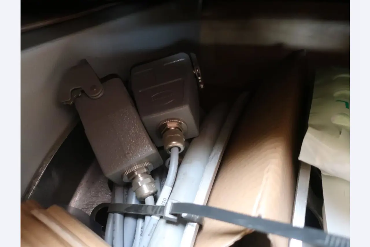 Vermarktung der freiwerdenden Assets eines internationalen Herstellers von Windenergieanlagen
-2