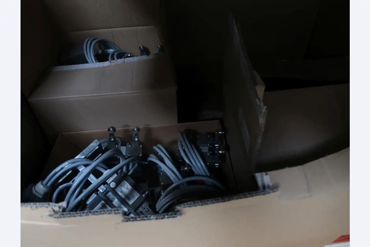 Sale of the no longer needed assets formerly used by an international manufacturer of wind turbines
-3