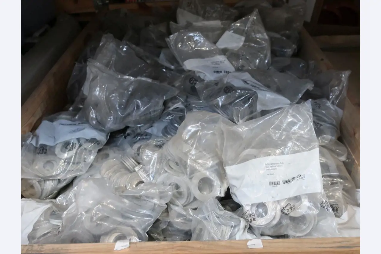 Vermarktung der freiwerdenden Assets eines internationalen Herstellers von Windenergieanlagen
-1