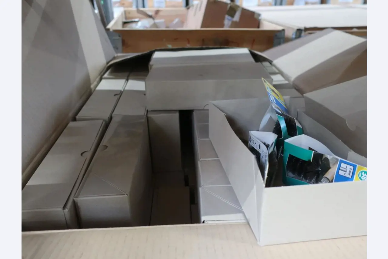 Sale of the no longer needed assets formerly used by an international manufacturer of wind turbines-1