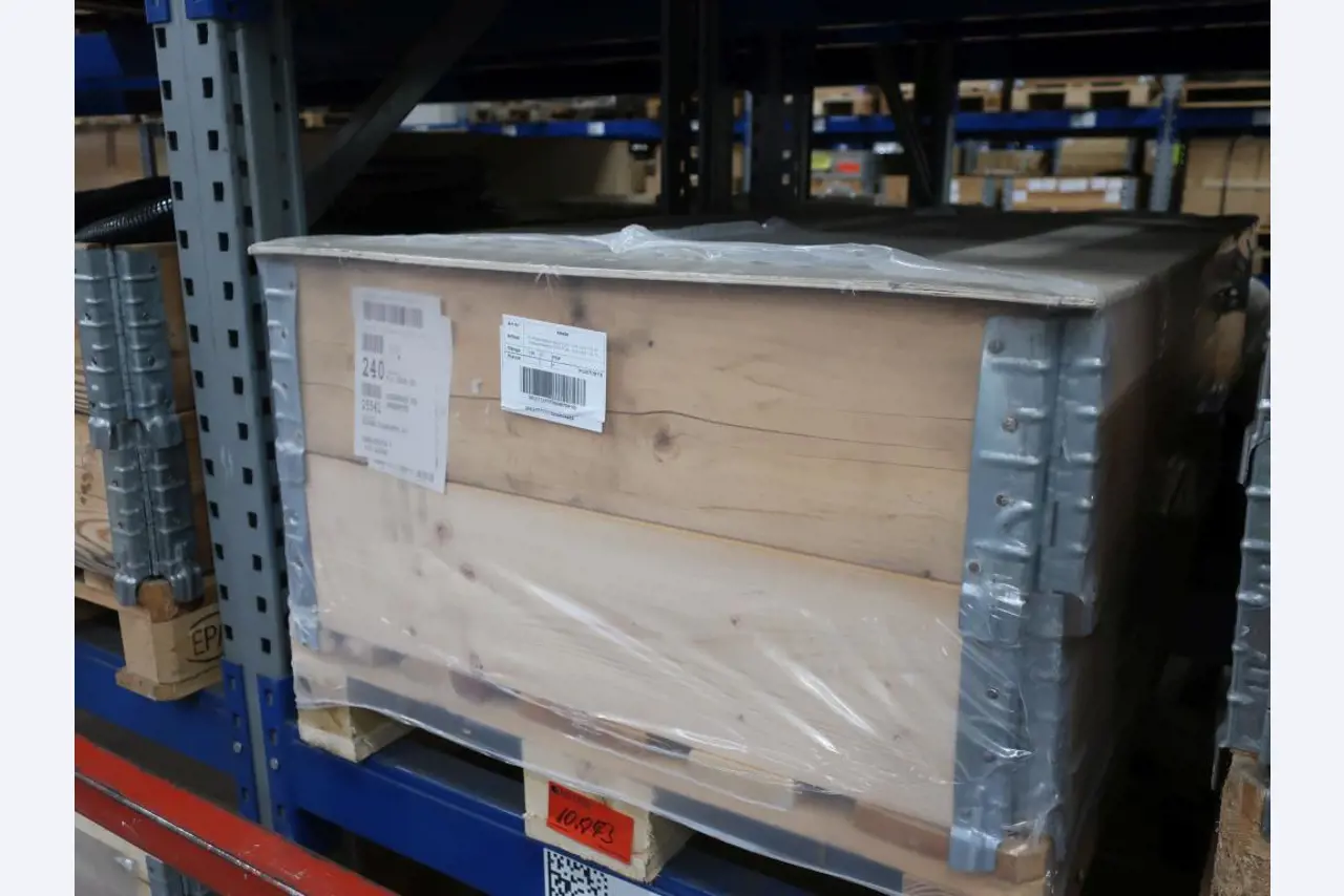 Sale of the no longer needed assets formerly used by an international manufacturer of wind turbines
-1