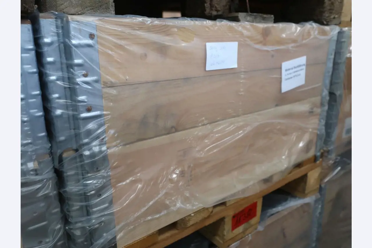 Vermarktung der freiwerdenden Assets eines internationalen Herstellers von Windenergieanlagen
-2