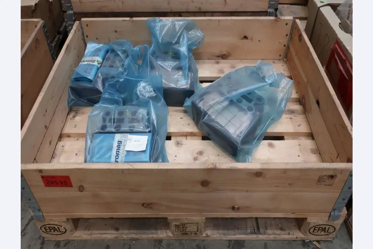 Commercialisation des actifs libérés par un fabricant international d'éoliennes
-3