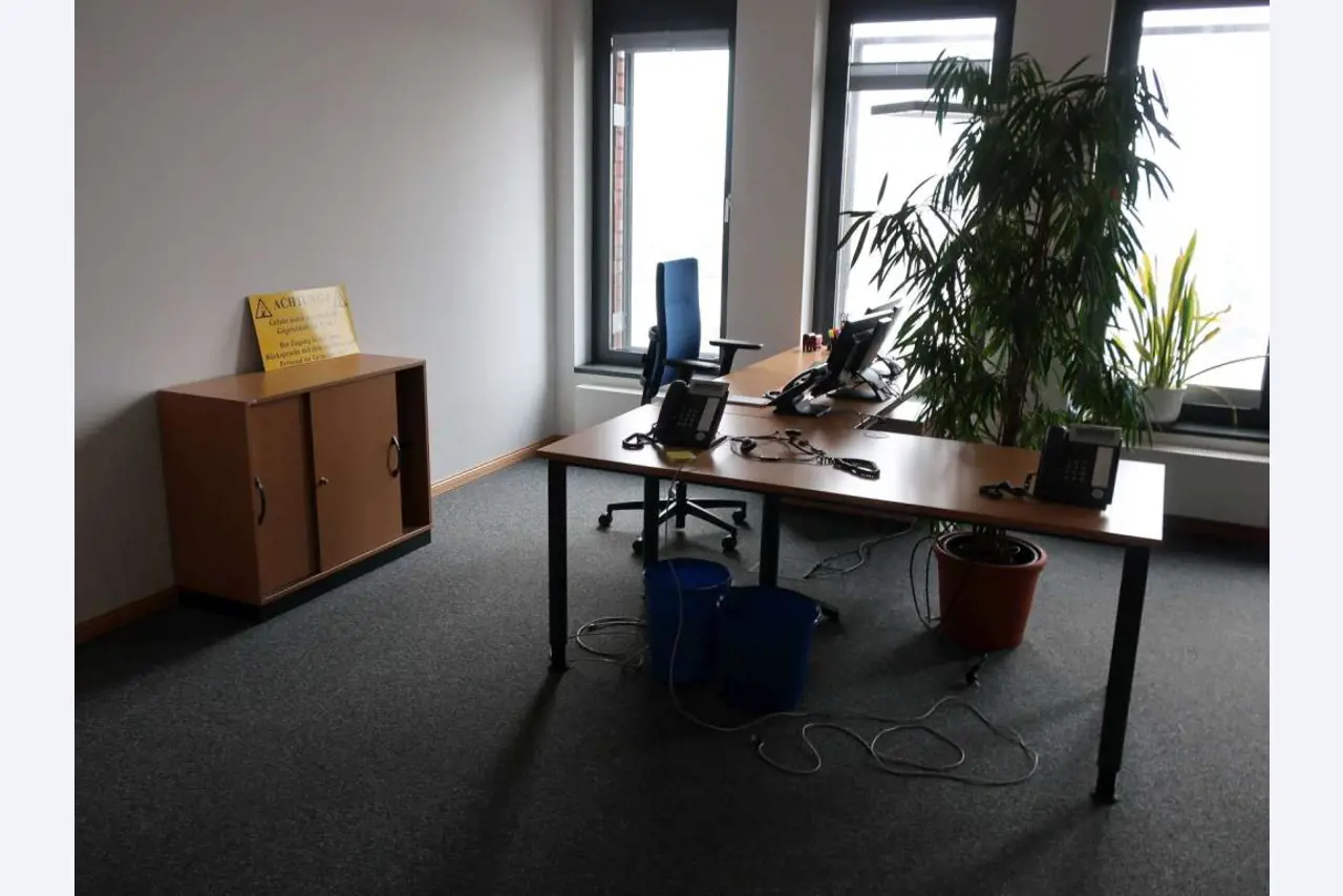 Sale of the no longer needed assets formerly used by an international manufacturer of wind turbines-1