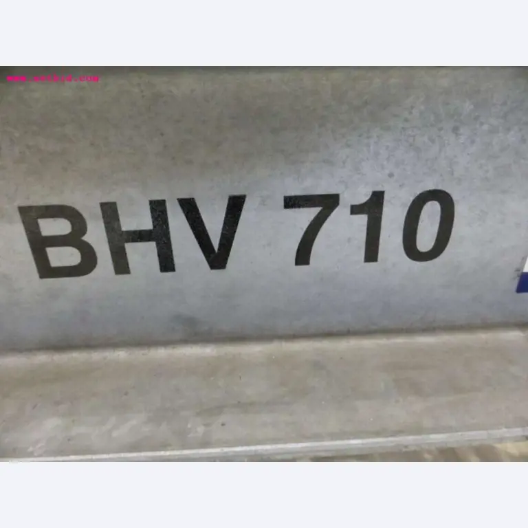 Vermarktung der freiwerdenden Assets eines internationalen Herstellers von Windenergieanlagen
-2