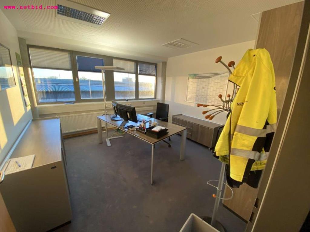 Commercialisation des actifs libérés par un fabricant international d'éoliennes
-1