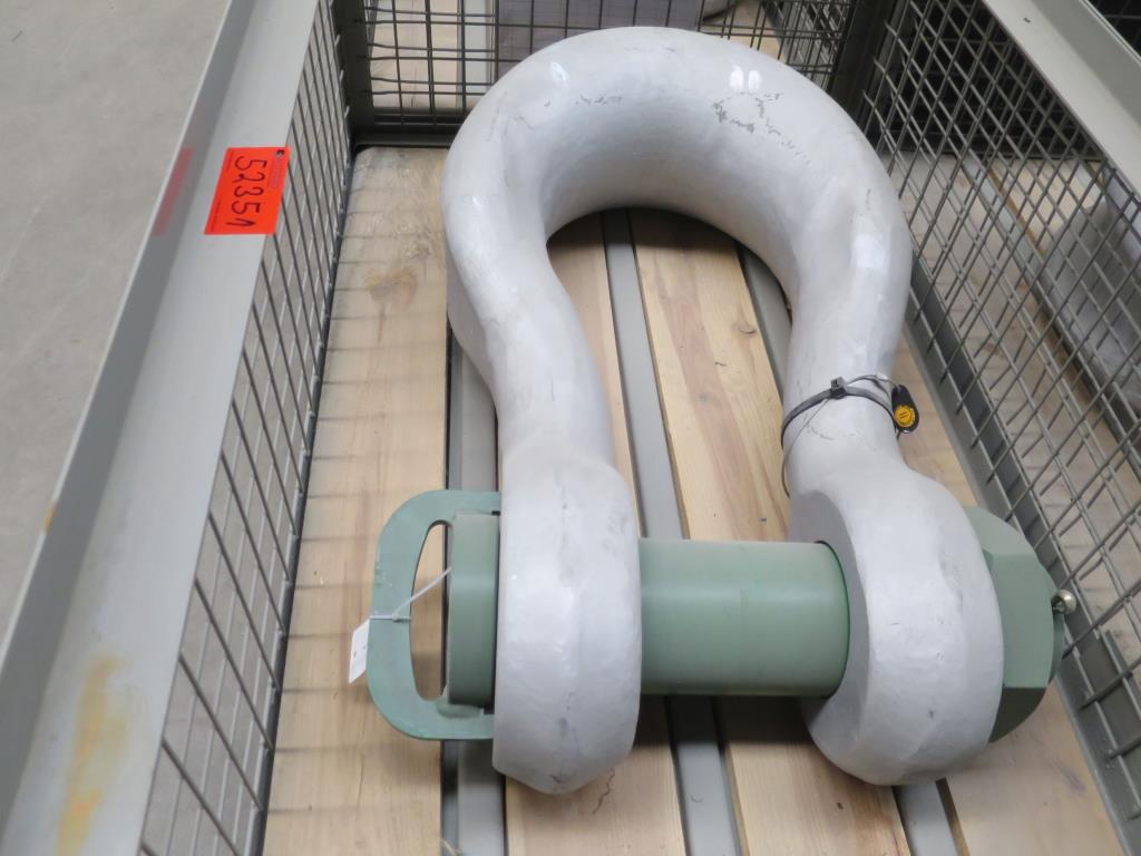 Sale of the no longer needed assets formerly used by an international manufacturer of wind turbines

-2