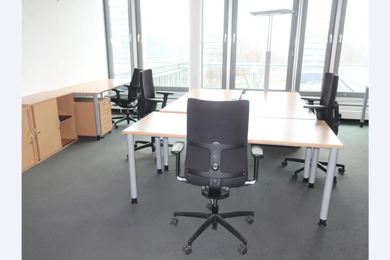 Comercialização de activos libertados por um fabricante internacional de turbinas eólicas
-1