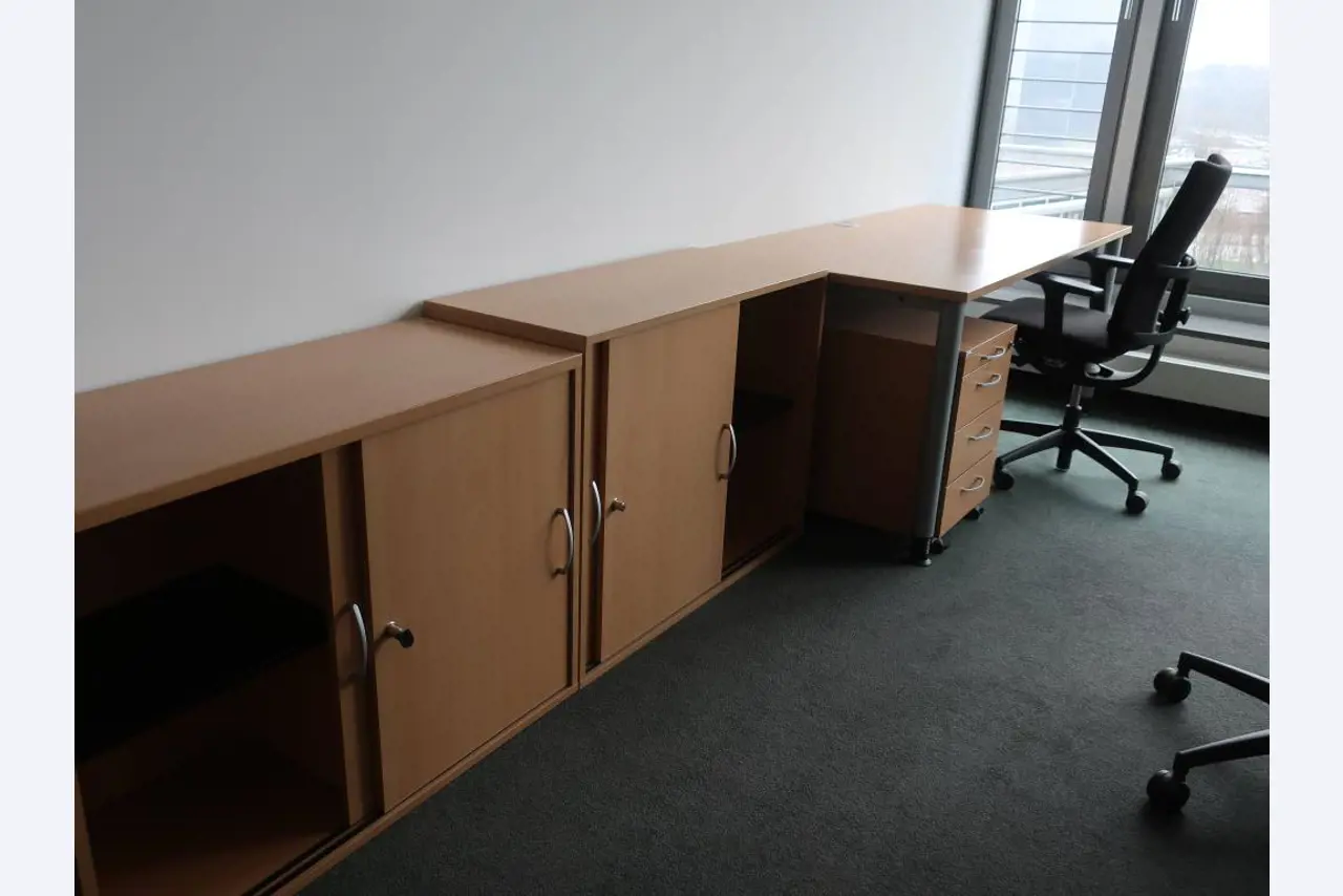 Comercialização de activos libertados por um fabricante internacional de turbinas eólicas
-4