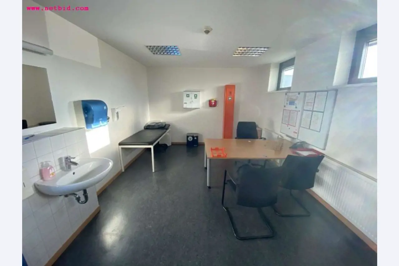 Sale of the no longer needed assets formerly used by an international manufacturer of wind turbines
-1