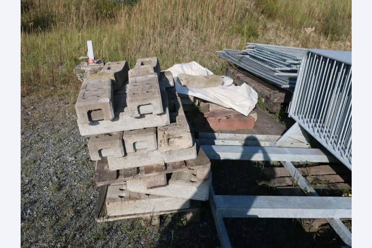 Commercialisation des actifs libérés par un fabricant international d'éoliennes
-3