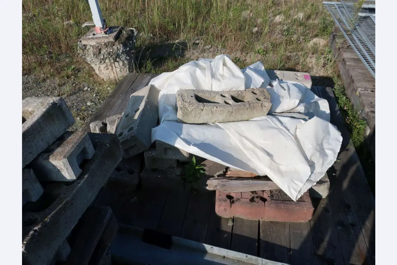 Commercialisation des actifs libérés par un fabricant international d'éoliennes
-4