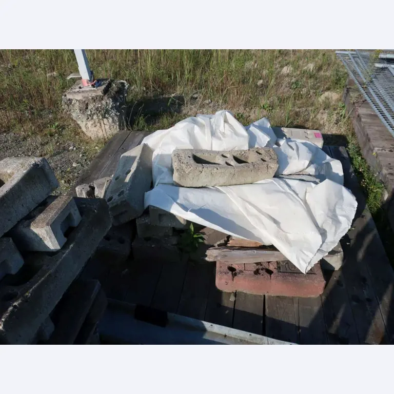 Commercialisation des actifs libérés par un fabricant international d'éoliennes
-4