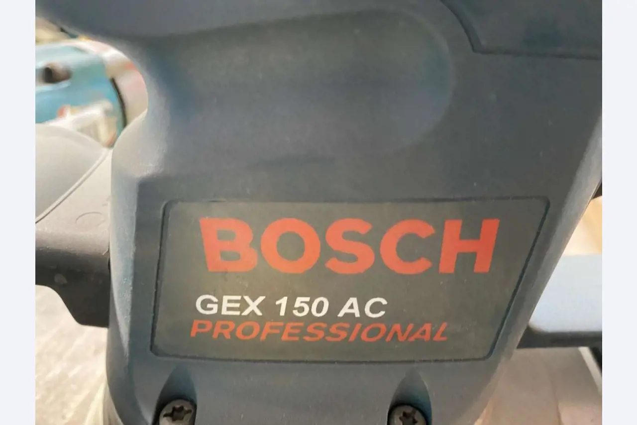 Sale of the no longer needed assets formerly used by an international manufacturer of wind turbines
-2