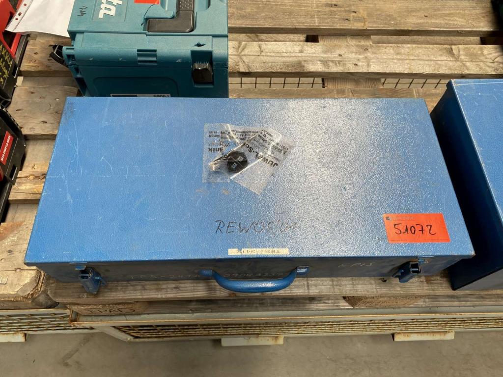 Sale of the no longer needed assets formerly used by an international manufacturer of wind turbines-3