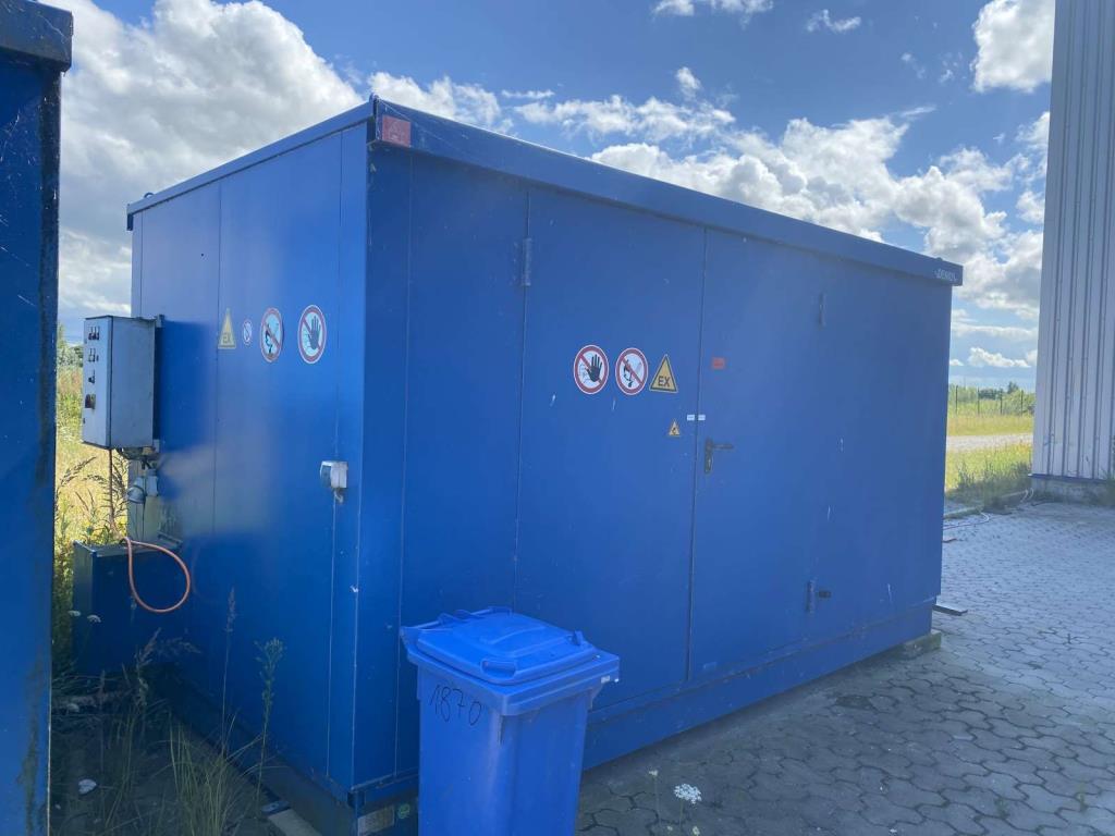 sea containers (10, 20, 40 ft.)<br> located at Bremerhaven (Germany)-1